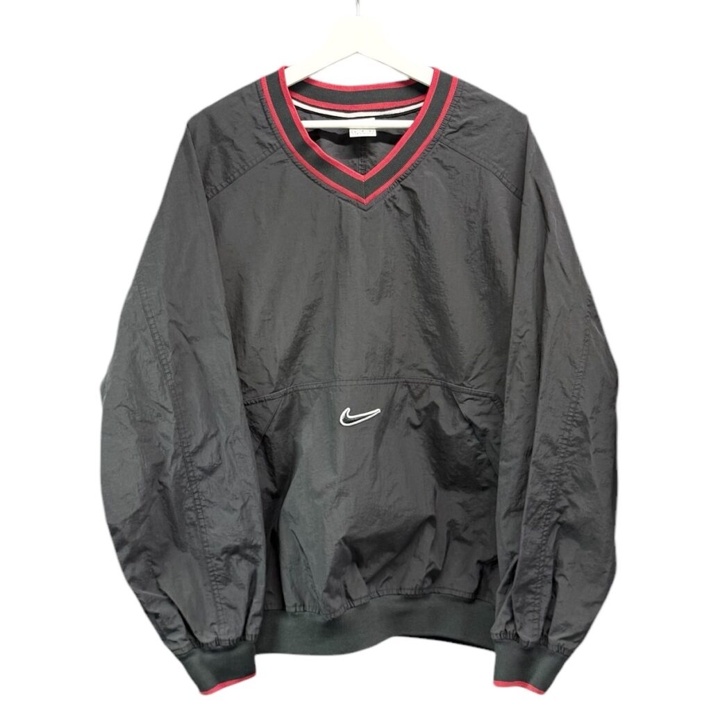 NIKE ナイキ 銀タグ Vネックプルオーバーナイロンジャケット 古着 14224