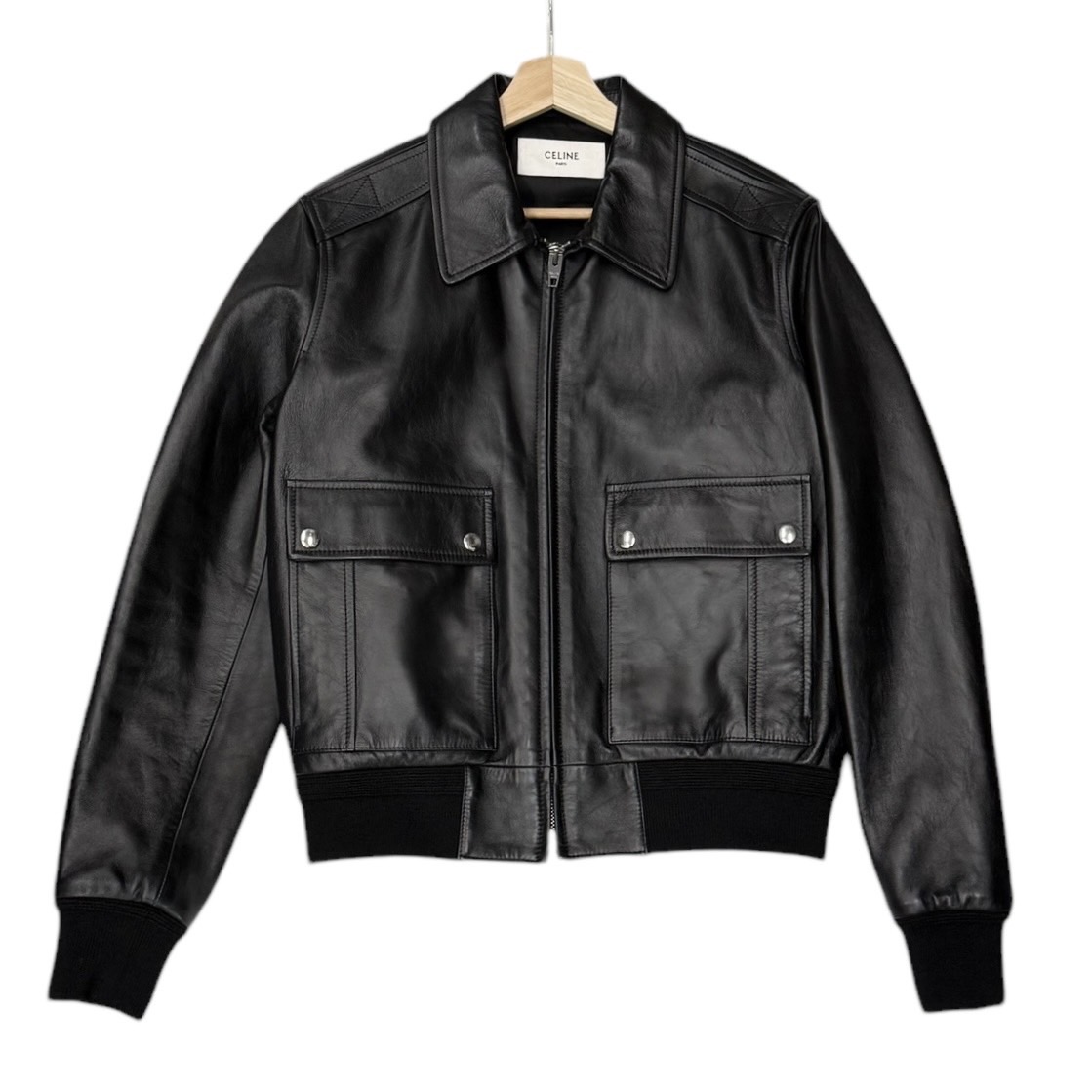 CELINE セリーヌ クラシックアビエーターブルゾン ソフトラムスキンレザージャケット 2EE45280D 買取実績