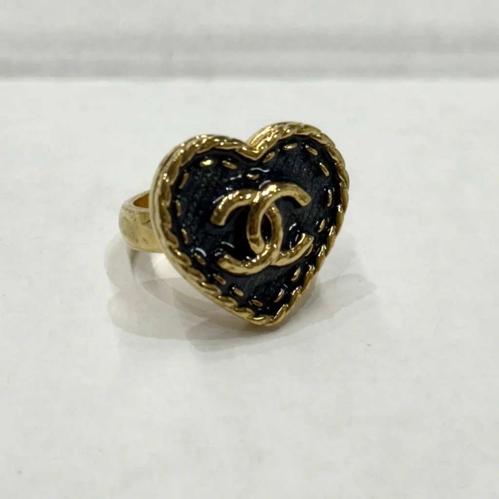 CHANEL シャネル 2024年 デニムモチーフココマークハートリング I24P 