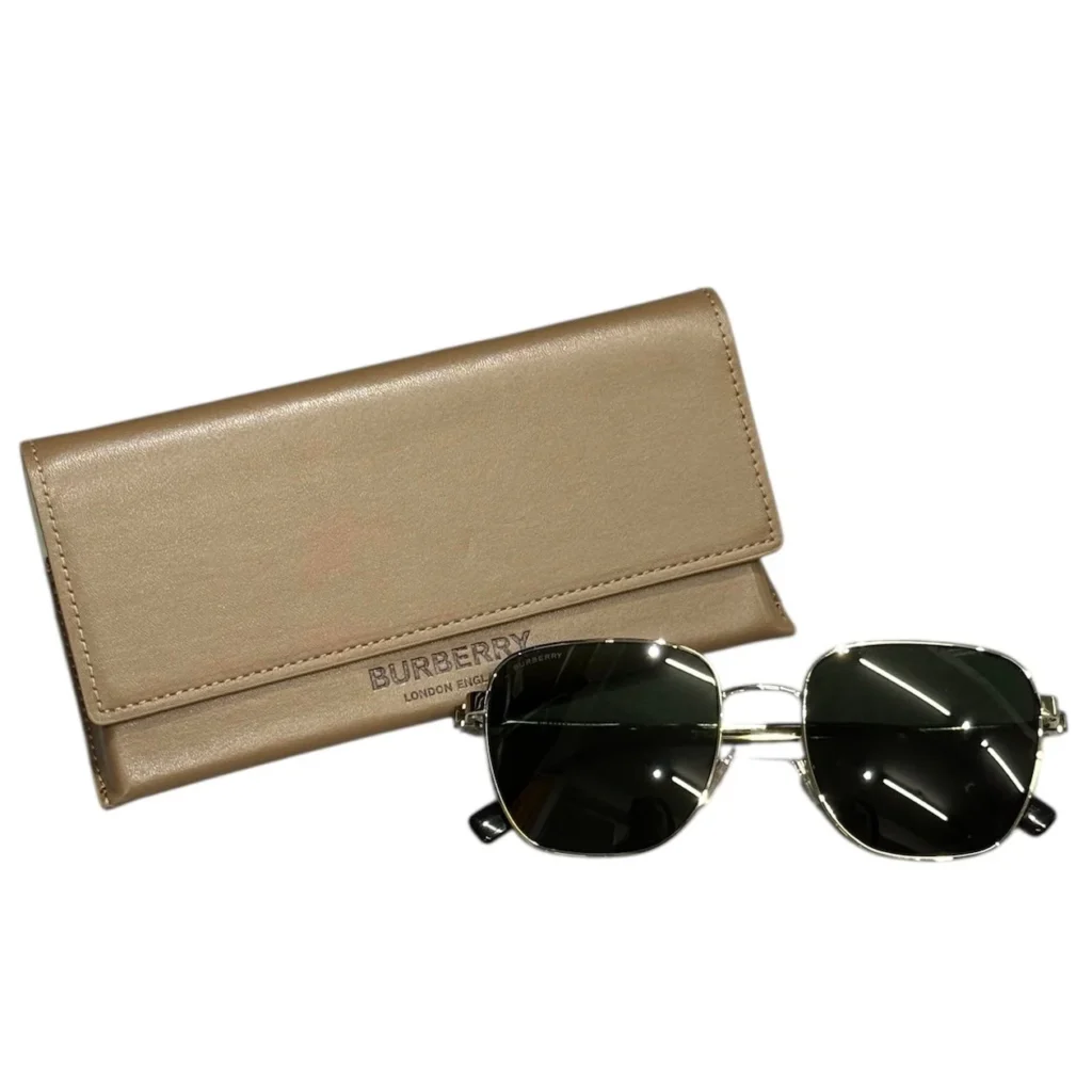 BURBERRY バーバリー サングラス アイウェア 眼鏡 B3142 55□19 145 買取実績