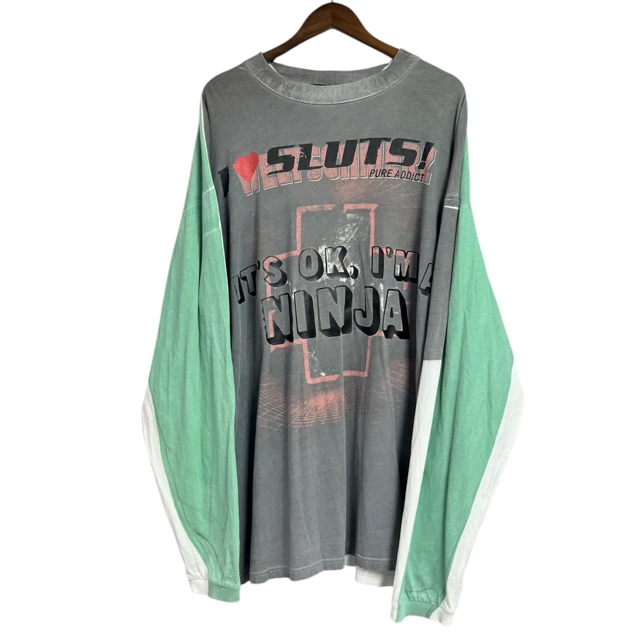 VETEMENTS ヴェトモン 18AW Multicolor Ninja Tee On Tee 転写プリントオーバーサイズ長袖カットソー UAH19TR325 XS グリーン 買取実績