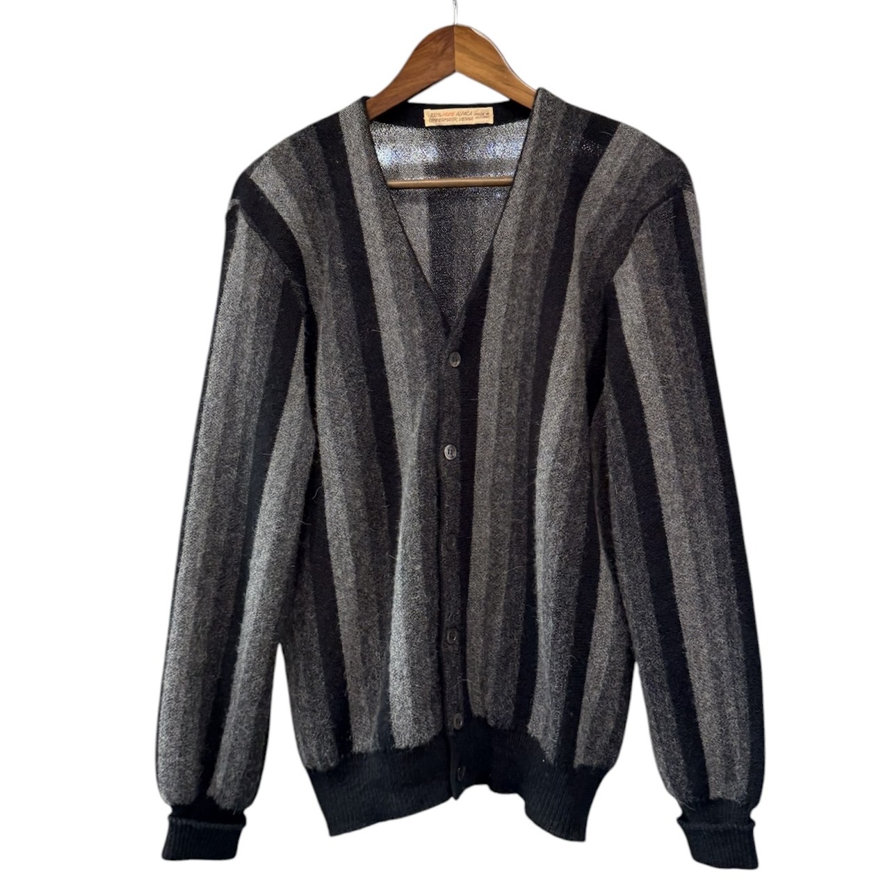 FANNI LEMMERMAYER for ANATOMICA ファニレママイヤー アナトミカ 2PLY STRIPE CARDIGAN アルパカグラデーションストライプカーディガン ブラック×グレー 買取実績